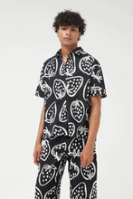 Load image into Gallery viewer, Strawberry Print Unisex Pant