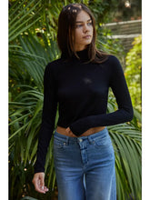 Load image into Gallery viewer, Ribbed Turtleneck
