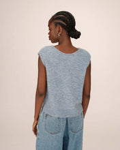 Load image into Gallery viewer, Grey Day Button Vest