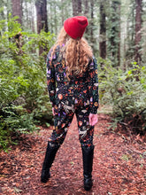 Load image into Gallery viewer, Nooworks Jogger in Tarot Garden