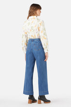 Load image into Gallery viewer, The Easy Jean (Extended Sizes)