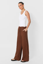 Load image into Gallery viewer, Zeni Chocco Pants
