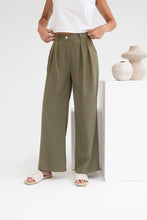 Load image into Gallery viewer, Field Tencel Trousers
