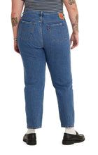 Load image into Gallery viewer, PLUS-SIZE LEVI'S: 501