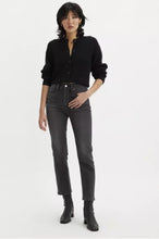 Load image into Gallery viewer, LEVI'S: Wedgie Straight