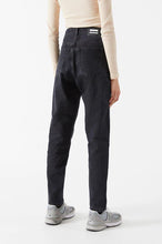 Load image into Gallery viewer, SALE: Nora Jeans by Dr Denim