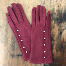 Load image into Gallery viewer, Gloves: A Night at the Opera