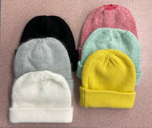 Load image into Gallery viewer, Ski Chalet Fuzzy Toque
