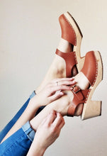 Load image into Gallery viewer, Lotta Clogs: High Wood (6 colours)