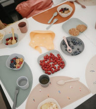 Load image into Gallery viewer, Silicone Place Mat