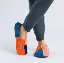 Load image into Gallery viewer, Quattro Knit Slippers: Fireside
