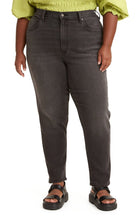 Load image into Gallery viewer, PLUS-SIZE LEVI'S: Mom