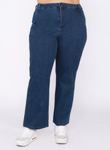 Load image into Gallery viewer, Plus: High Rise Trouser Jean
