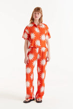 Load image into Gallery viewer, Sunburst Cropped Blouse
