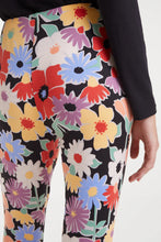 Load image into Gallery viewer, Hampton Floral Leggings
