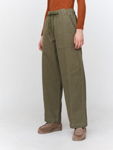 Load image into Gallery viewer, Cargo Barrel Pant

