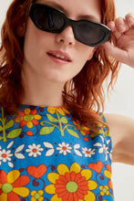 Load image into Gallery viewer, Folky Floral Tank
