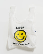 Load image into Gallery viewer, Baggu: Standard Size
