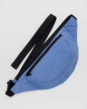Load image into Gallery viewer, Baggu: Crescent Fanny Pack
