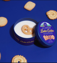 Load image into Gallery viewer, Butter Cookies Tin Candle
