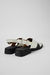 Camper Sandal: Dana