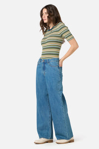 Plus Sizes: Ivy Mid Rise Straight Leg Jean