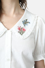 Load image into Gallery viewer, Bushland Blooms Blouse

