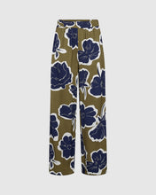 Load image into Gallery viewer, Flower Shop Printed Pants
