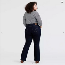 Load image into Gallery viewer, PLUS-SIZE LEVI&#39;S: 315 Bootcut
