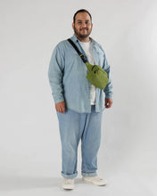 Load image into Gallery viewer, Baggu: Fanny Pack (long length)
