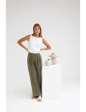 Load image into Gallery viewer, Field Tencel Trousers

