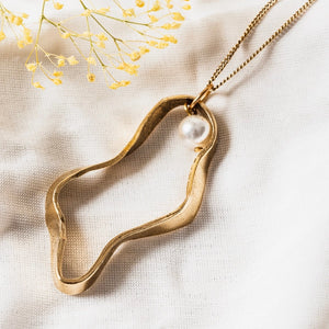 Puddle Necklace
