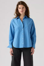 Load image into Gallery viewer, Levi's Stripe Blouse in Marine
