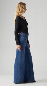LEVI'S: 318 Shaping Wide Leg