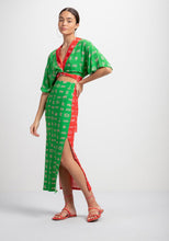 Load image into Gallery viewer, Lanai Two-Tone Wrap Top
