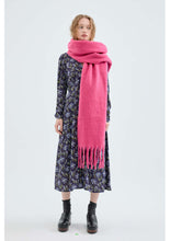 Load image into Gallery viewer, 12 COLOURS! The Big Cozy Scarf
