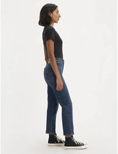 Load image into Gallery viewer, LEVI&#39;S: Wedgie Straight
