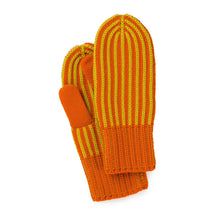 Load image into Gallery viewer, Chunky Rib Knit Mittens: Golden Olive
