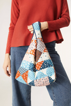 Load image into Gallery viewer, Quilted Dreams Puffy Bag
