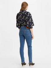 Load image into Gallery viewer, LEVI&#39;S: 501 Skinny
