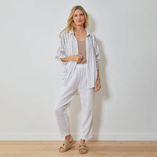 Load image into Gallery viewer, Cotton Gauze Easy Fit Cropped Trouser
