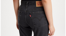 Load image into Gallery viewer, LEVI&#39;S: 501 Skinny
