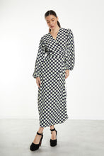 Load image into Gallery viewer, Sixties Floral Wrap Dress
