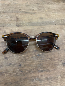 Classic Tortoise Shades