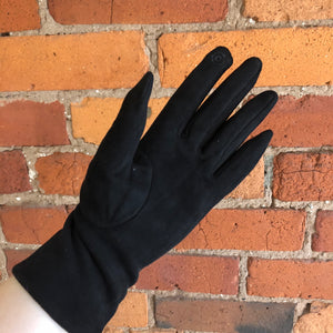 Gloves: A Night at the Opera