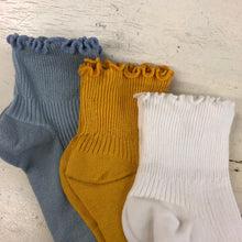 Load image into Gallery viewer, Ruffle Sock 3-Pack
