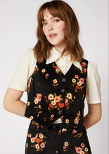 Load image into Gallery viewer, Yearbook Floral Vest
