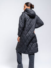 Load image into Gallery viewer, The Perfect Long Puffer: Noir
