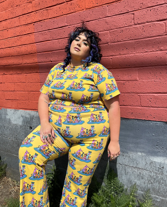 Nooworks Crop Top: Dog Party