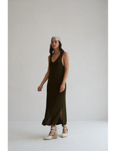 Load image into Gallery viewer, Dium Flat Knit Dress
